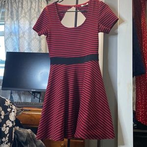 Red and black striped mini dress & key hole cut out on back Black elastic waist